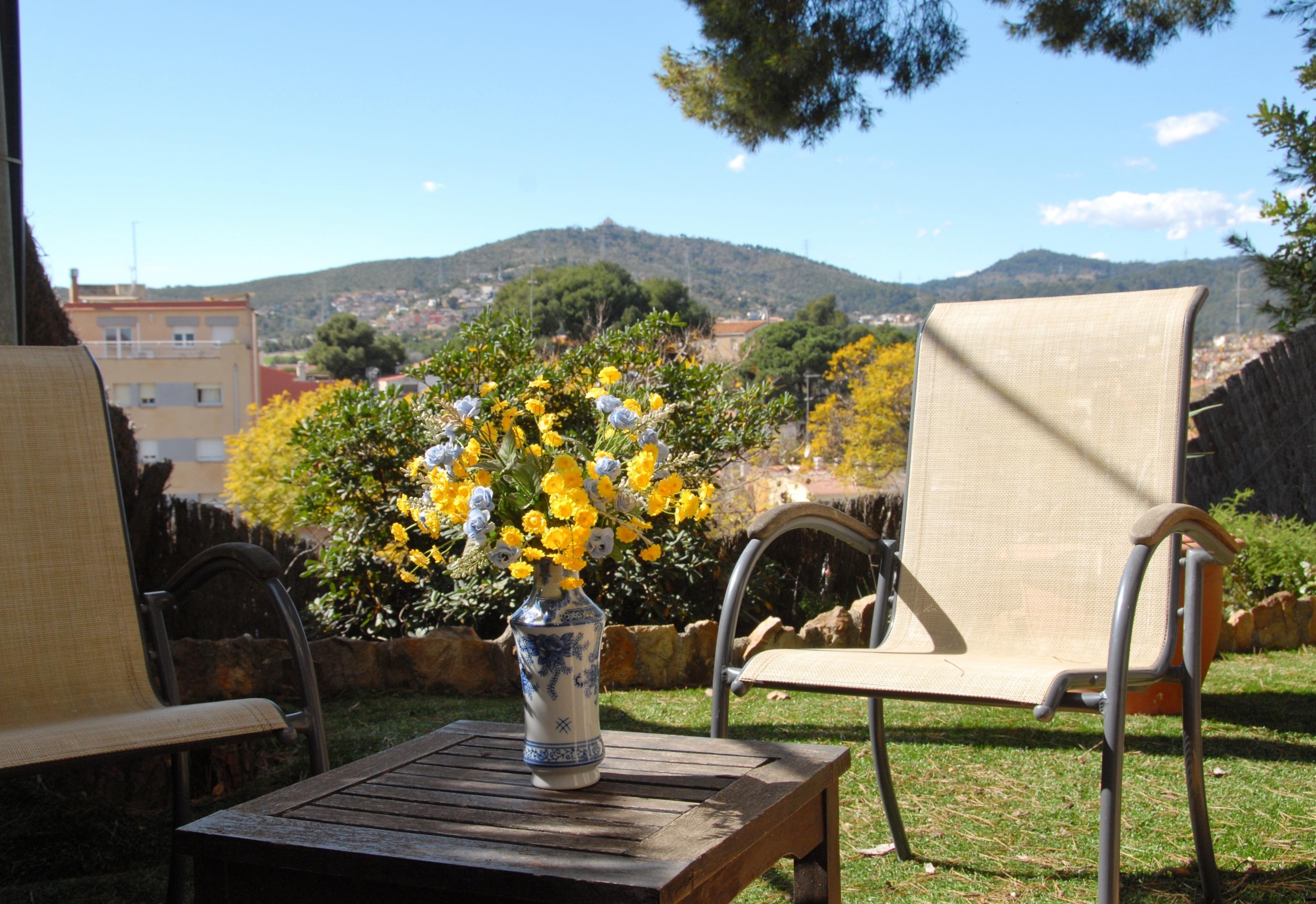 Hotel El Castell Sant Boi de Llobregat Luaran gambar