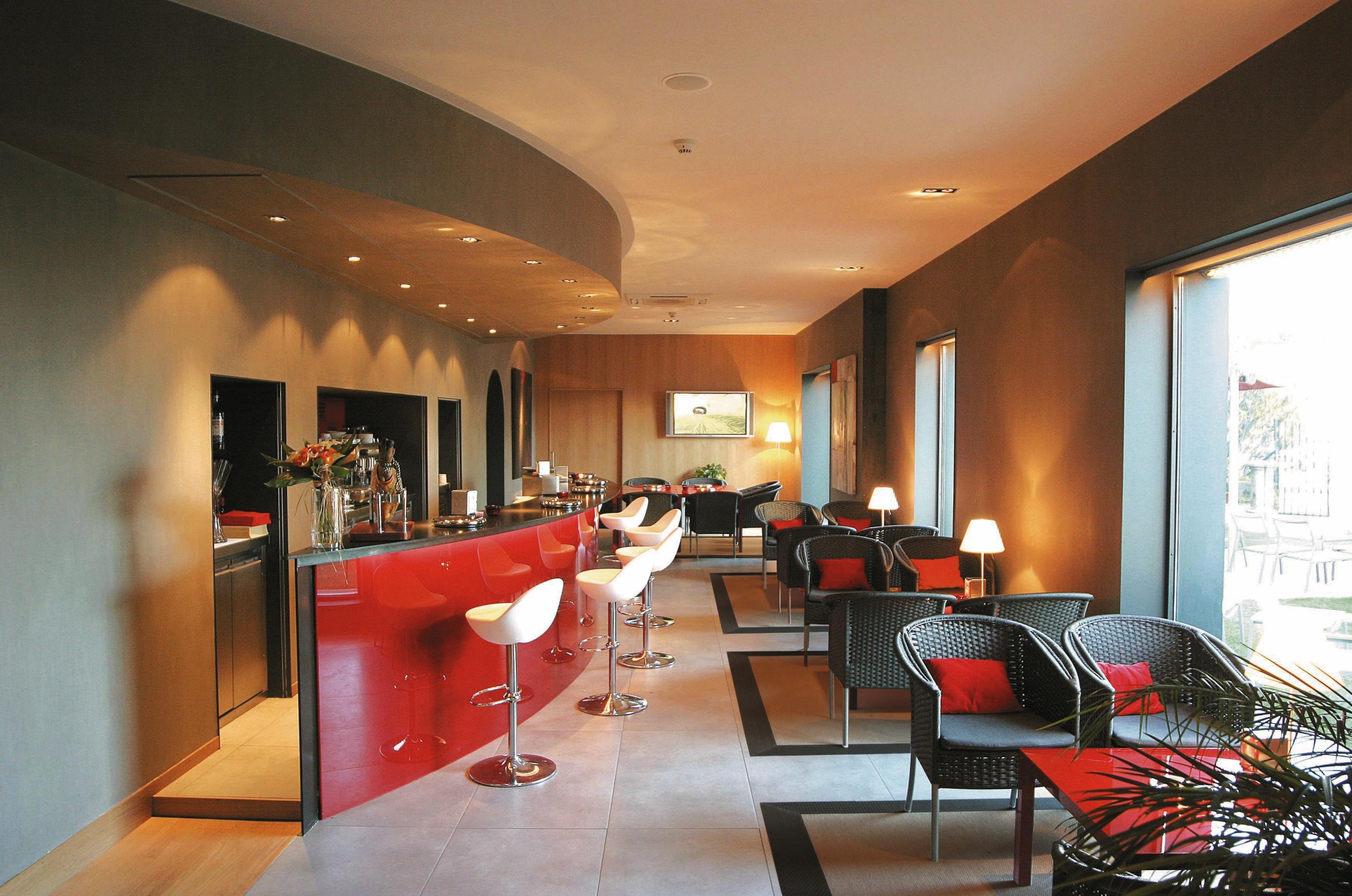 Hotel El Castell Sant Boi de Llobregat Luaran gambar