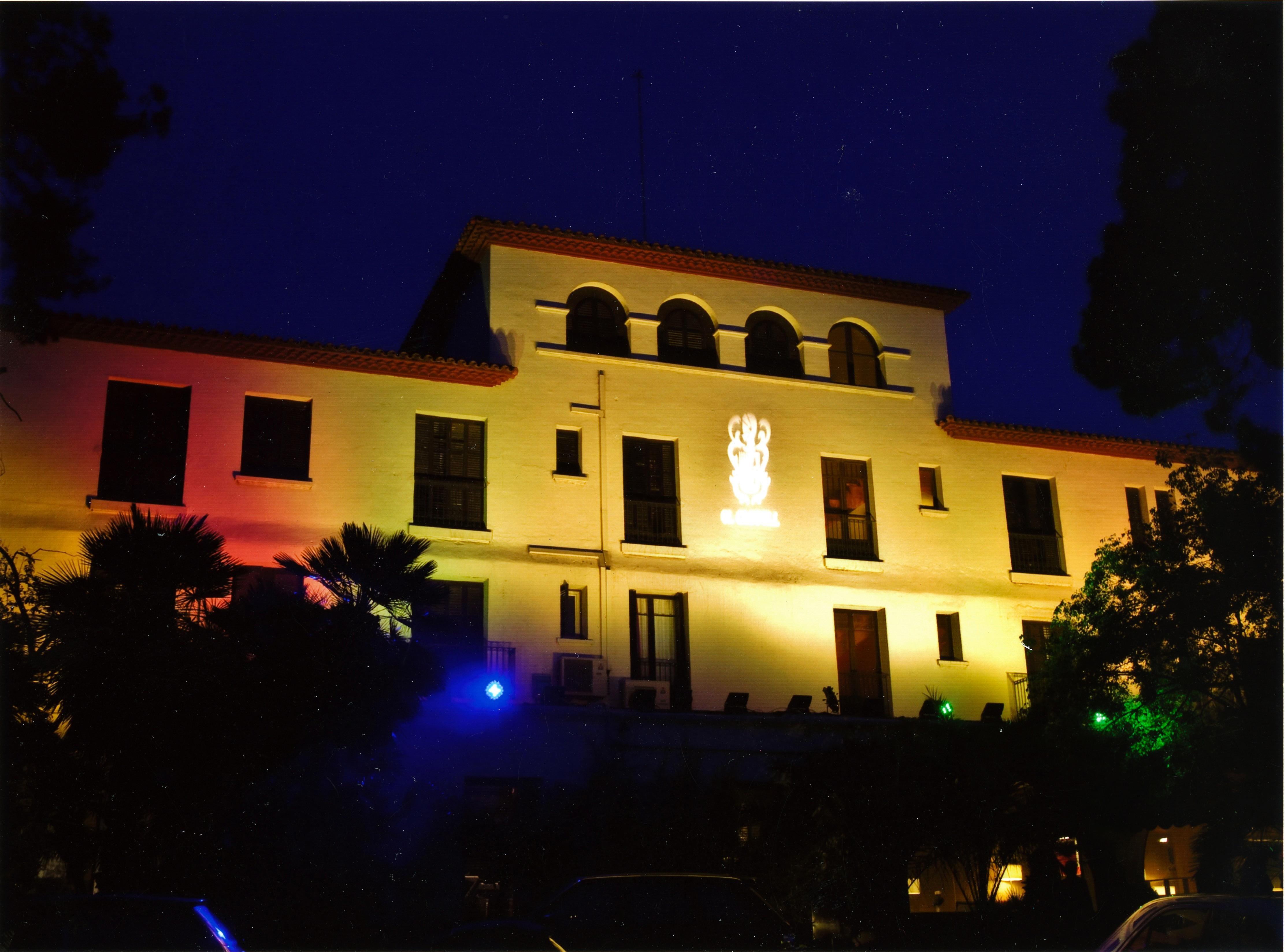 Hotel El Castell Sant Boi de Llobregat Luaran gambar
