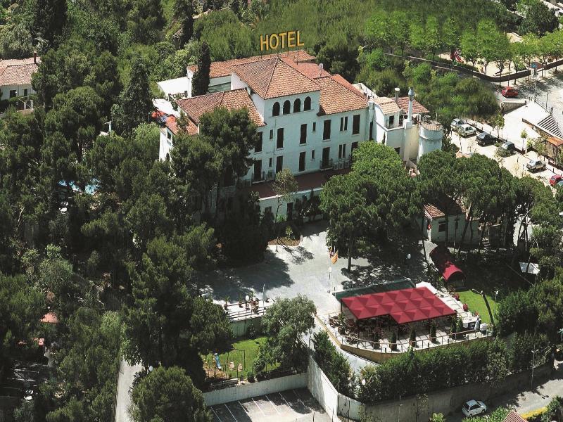 Hotel El Castell Sant Boi de Llobregat Luaran gambar